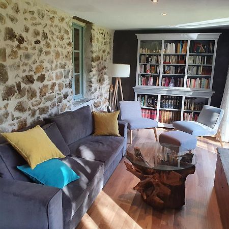 Gite De La Genevriere Saint-Chamant Εξωτερικό φωτογραφία